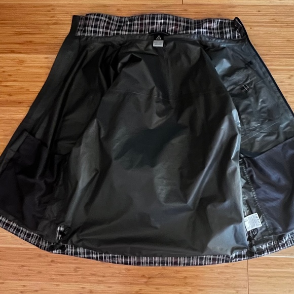 Nike ACG Gortex Full Zip Plaid Jacket. Like Brand New! - Picture 13 of 16